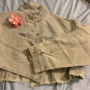 Color jean. Azul claro..! Skechers brand!  Cute for the nights. New..